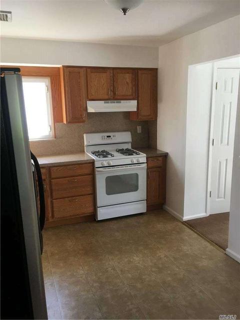 3390 Ninann Ct, Cincinnati, OH 45211 photo 7
