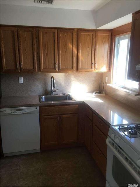 3390 Ninann Ct, Cincinnati, OH 45211 photo 5