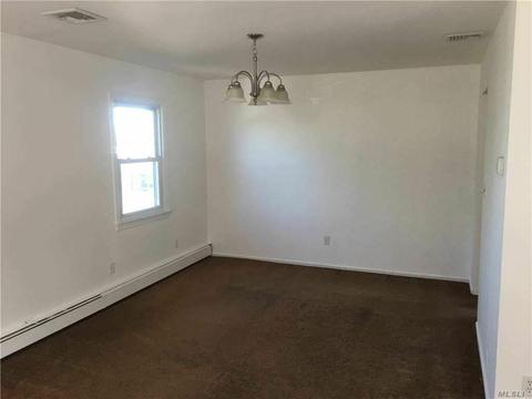 3390 Ninann Ct, Cincinnati, OH 45211 photo 10