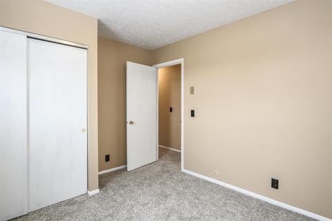 203 Bourbon St, Blanchester, OH 45107 photo 10