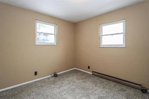 203 Bourbon St, Blanchester, OH 45107 photo 9