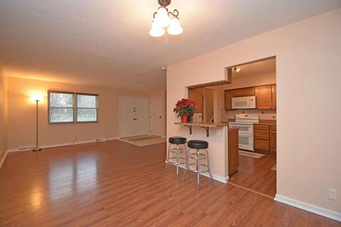 782 Picket Way, Cincinnati, OH 45245 photo 7