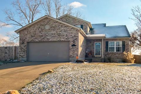 1307 Simpson Ct, Lincoln Heights, OH 45215 photo 3