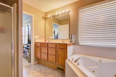 1307 Simpson Ct, Lincoln Heights, OH 45215 photo 27
