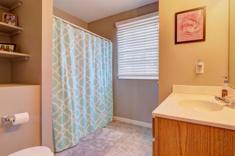 1307 Simpson Ct, Lincoln Heights, OH 45215 photo 37