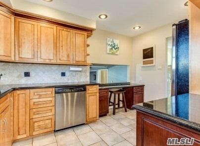 1307 Simpson Ct, Lincoln Heights, OH 45215 photo 13