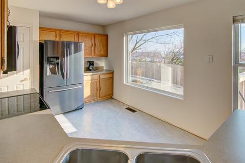 1307 Simpson Ct, Lincoln Heights, OH 45215 photo 16