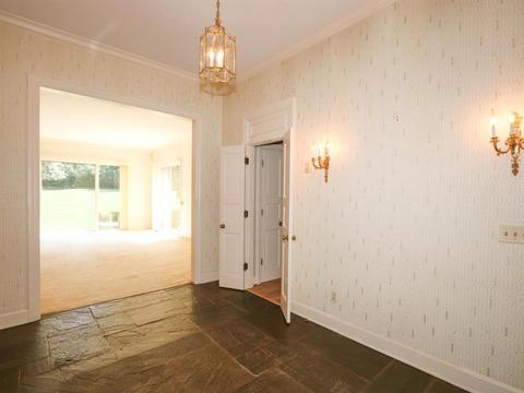 7375 Indian Hill Rd, Cincinnati, OH 45243 photo 4