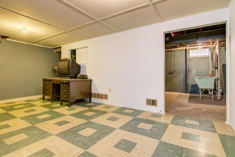 6441 Ridgefield Dr, Cincinnati, OH 45224 photo 42