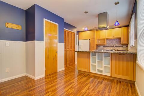 6441 Ridgefield Dr, Cincinnati, OH 45224 photo 13