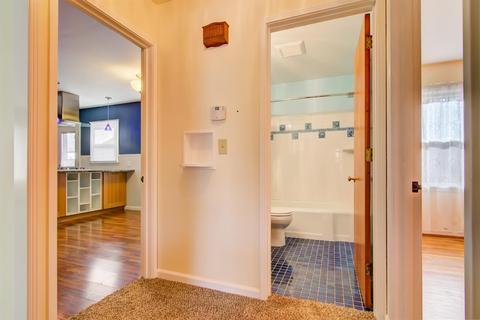 6441 Ridgefield Dr, Cincinnati, OH 45224 photo 31