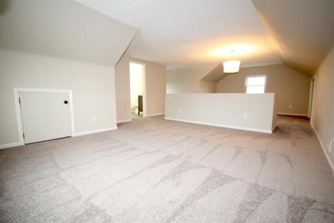 8625 Melody Ln, Cincinnati, OH 45231 photo 12