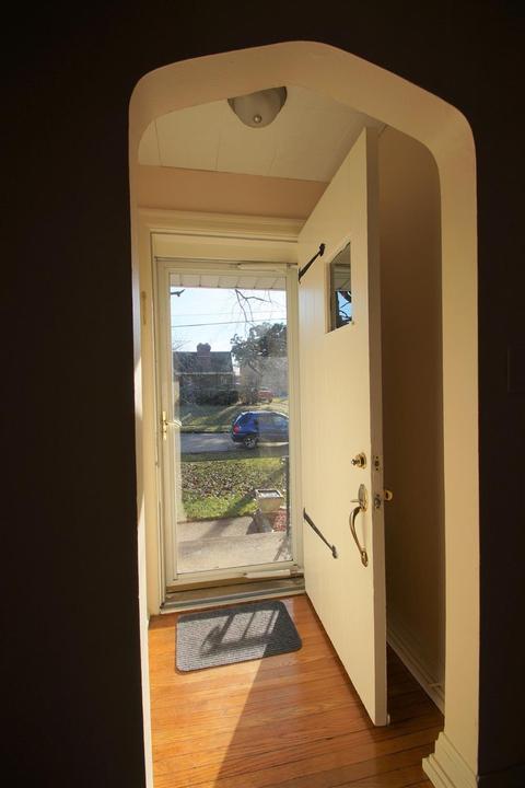 4968 Shirley Pl, Cincinnati, OH 45238 photo 2