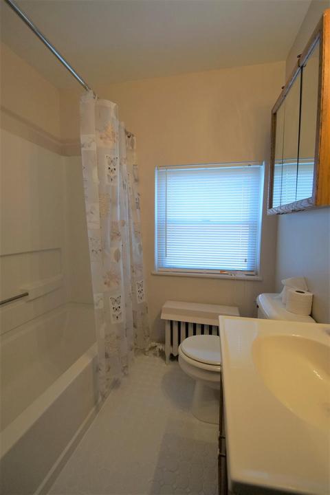 4968 Shirley Pl, Cincinnati, OH 45238 photo 9