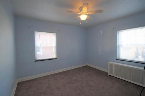 4968 Shirley Pl, Cincinnati, OH 45238 photo 7