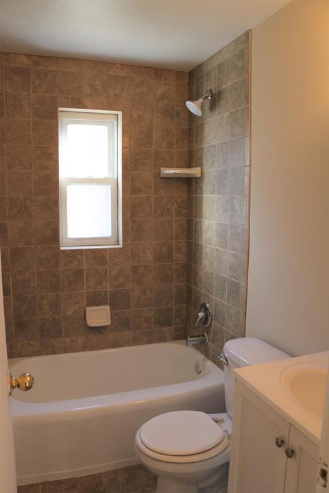1854 Centerridge Ave, Cincinnati, OH 45231 photo 14