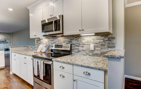 672 Brandy Way, Cincinnati, OH 45244 photo 4