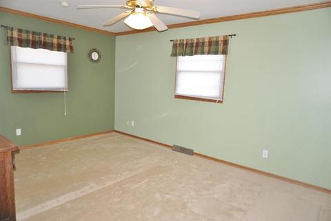 4606 Ebenezer Rd, Cincinnati, OH 45248 photo 6
