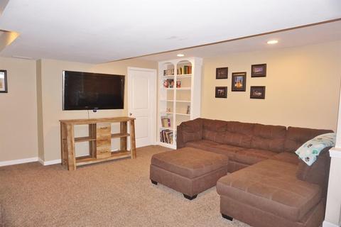 4606 Ebenezer Rd, Cincinnati, OH 45248 photo 10