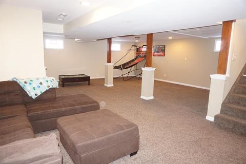 4606 Ebenezer Rd, Cincinnati, OH 45248 photo 9