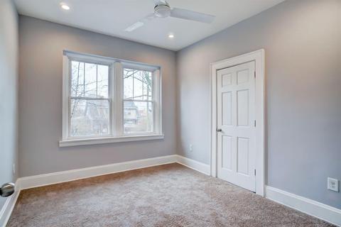 3975 Warwick Ave, Cincinnati, OH 45229 photo 18