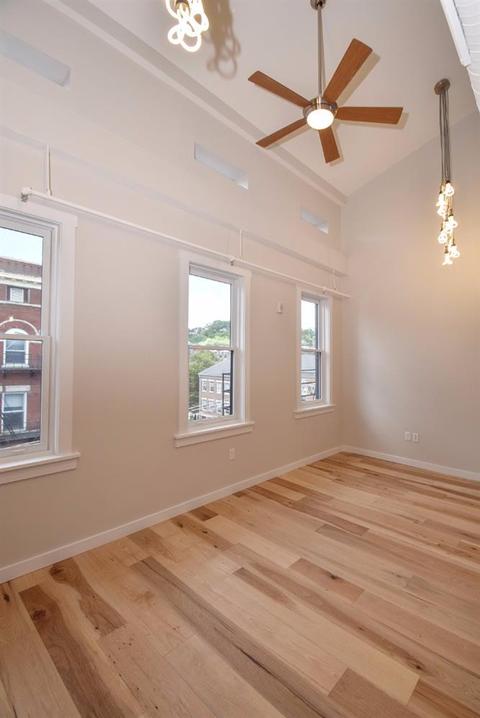 35 Thirteenth St #402, Cincinnati, OH 45202 photo 27