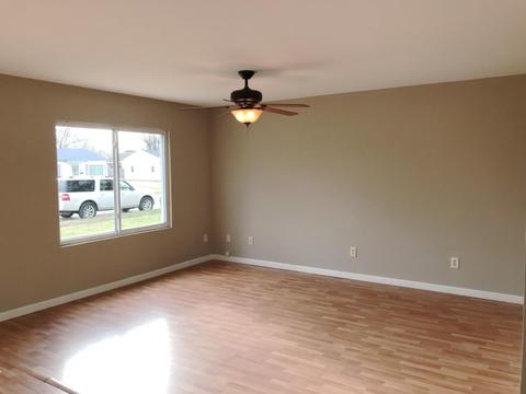 355 Millard Dr, Franklin, OH 45005 photo 3