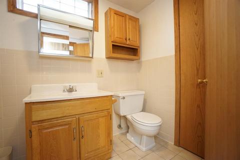 6607 Charann Ln, Cincinnati, OH 45224 photo 18