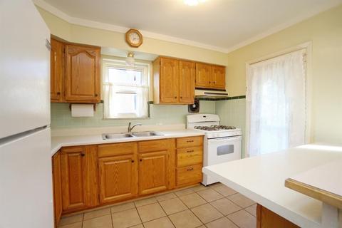 6607 Charann Ln, Cincinnati, OH 45224 photo 7