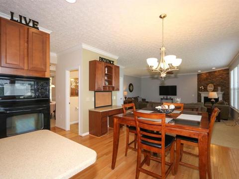 956 Spruce Gln, Morrow, OH 45152 photo 11