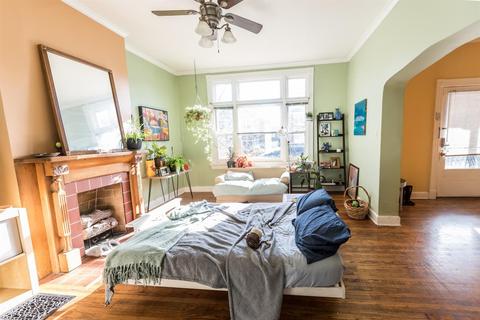 536 Howell Ave, Cincinnati, OH 45220 photo 4
