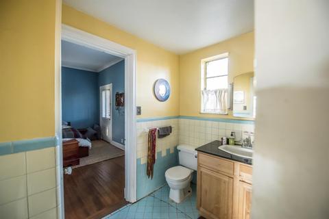 536 Howell Ave, Cincinnati, OH 45220 photo 6