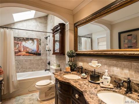 841 Hawthorne Dr, Cincinnati, OH 45245 photo 28