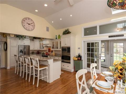 841 Hawthorne Dr, Cincinnati, OH 45245 photo 15