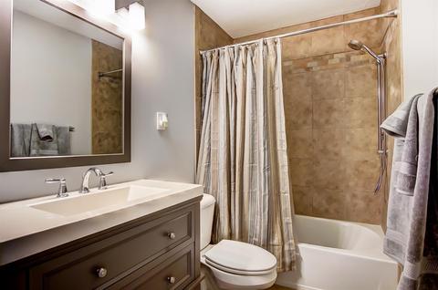 841 Hawthorne Dr, Cincinnati, OH 45245 photo 38