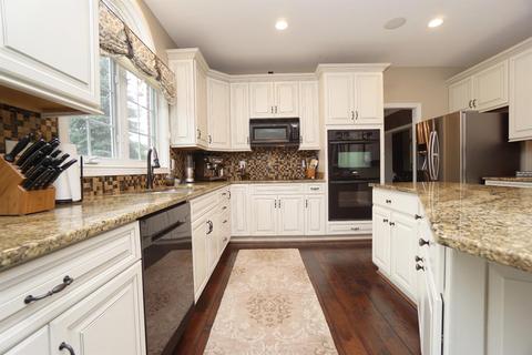 5127 Chukker Point Ln, Cincinnati, OH 45244 photo 13