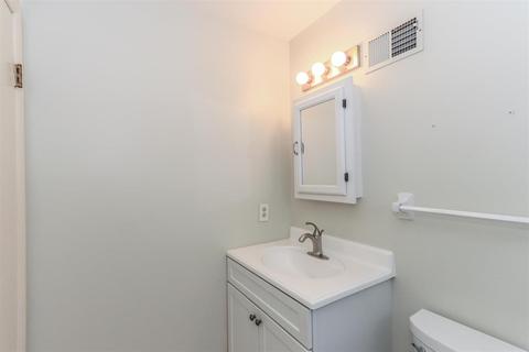 442 Tipton Ct, Cincinnati, OH 45231 photo 15