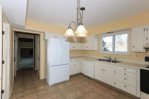 442 Tipton Ct, Cincinnati, OH 45231 photo 10