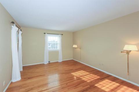 442 Tipton Ct, Cincinnati, OH 45231 photo 12