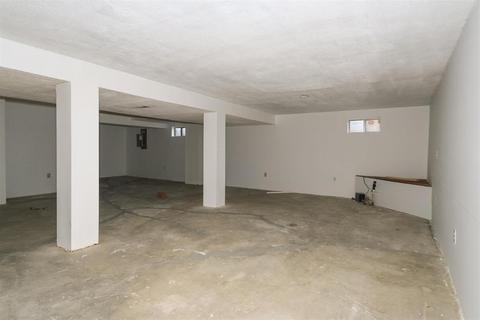 1204 Thomas Ct, Lincoln Heights, OH 45215 photo 38