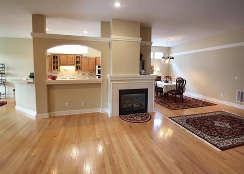 3521 Macpherson Pl, Cincinnati, OH 45245 photo 3