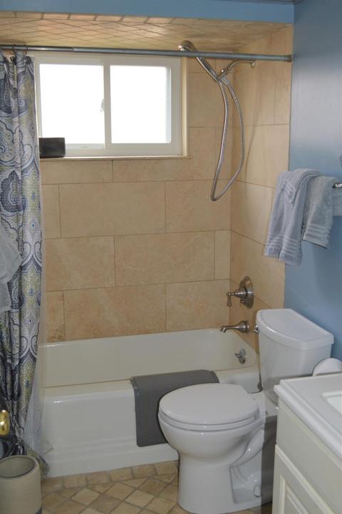 9416 Long Ln, Cincinnati, OH 45231 photo 9
