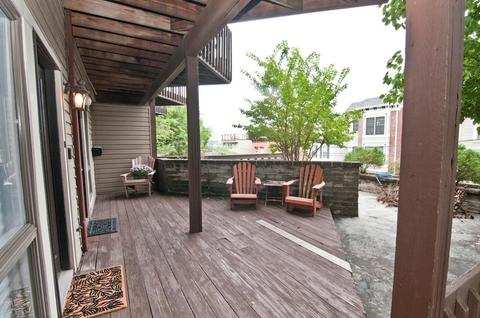 1026 St Gregory St, Cincinnati, OH 45202 photo 2