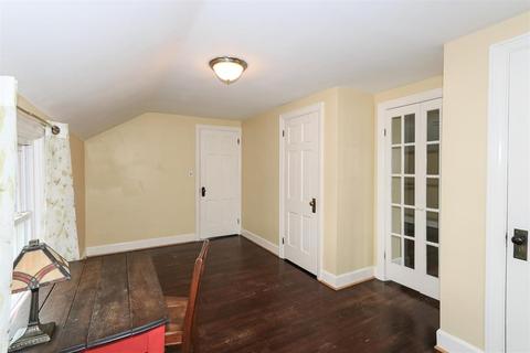 7731 Bowen Ave, Cincinnati, OH 45255 photo 13