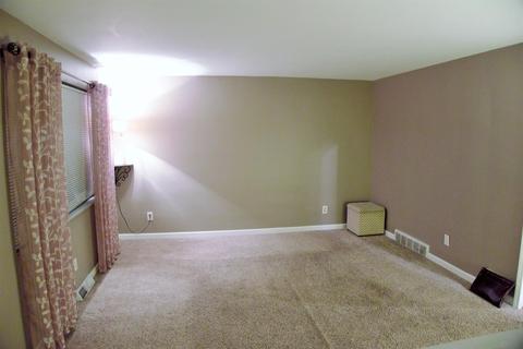 9036 Coogan Dr, Cincinnati, OH 45231 photo 12