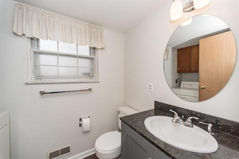 2388 Cranbrook Dr, Cincinnati, OH 45231 photo 25