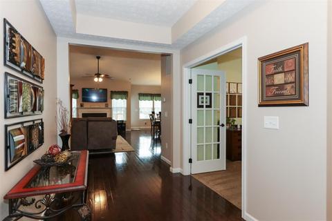 6844 Bragg Ln, Harrison, OH 45030 photo 2