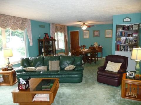 5954 Beechtop Dr, Cincinnati, OH 45233 photo 3