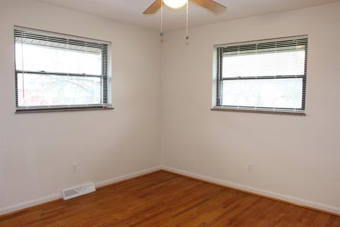 3892 Larchview Dr, Cincinnati, OH 45236 photo 9