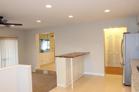 3892 Larchview Dr, Cincinnati, OH 45236 photo 4
